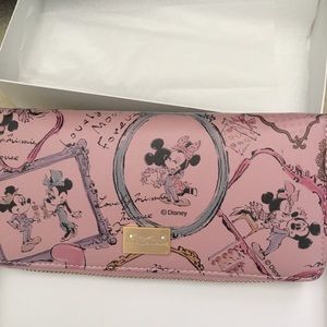 Nib Samantha Thavasa Minnie on the Runway wallet